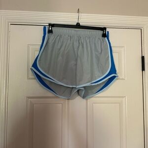 NWT Nike Tempo Shorts Size Large